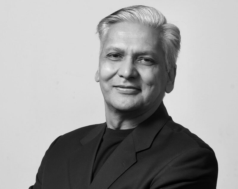 Dr Sanjeev Patni